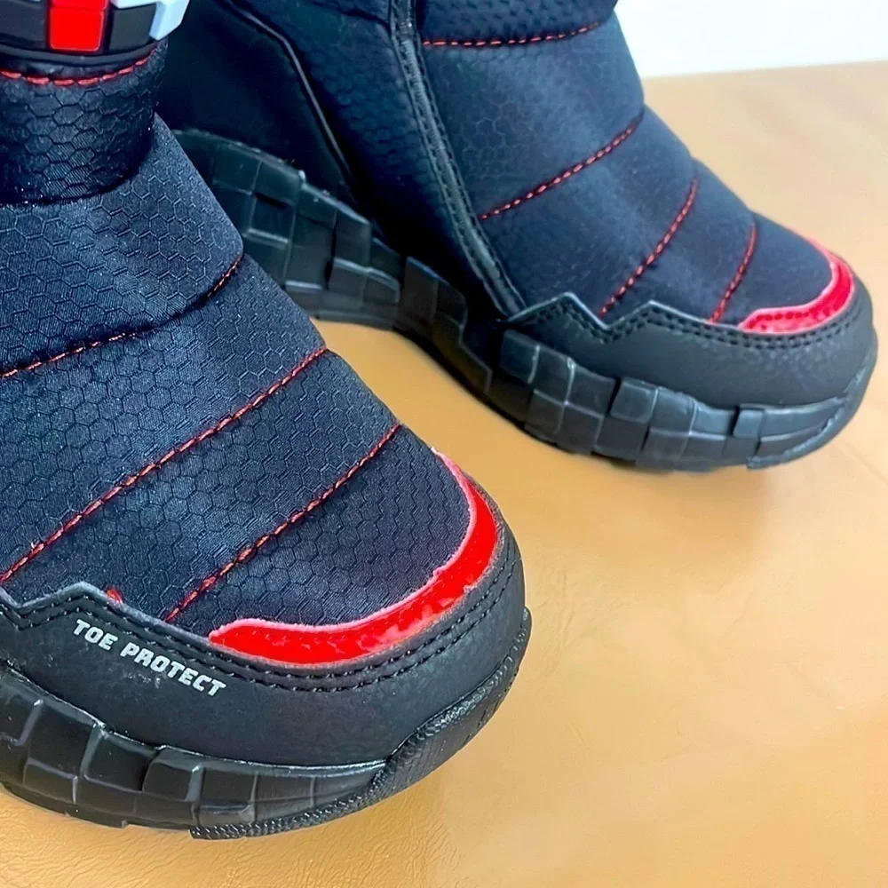 Skechers snow boots mega craft black red H2O repellent zip unisex footwear Sz 11